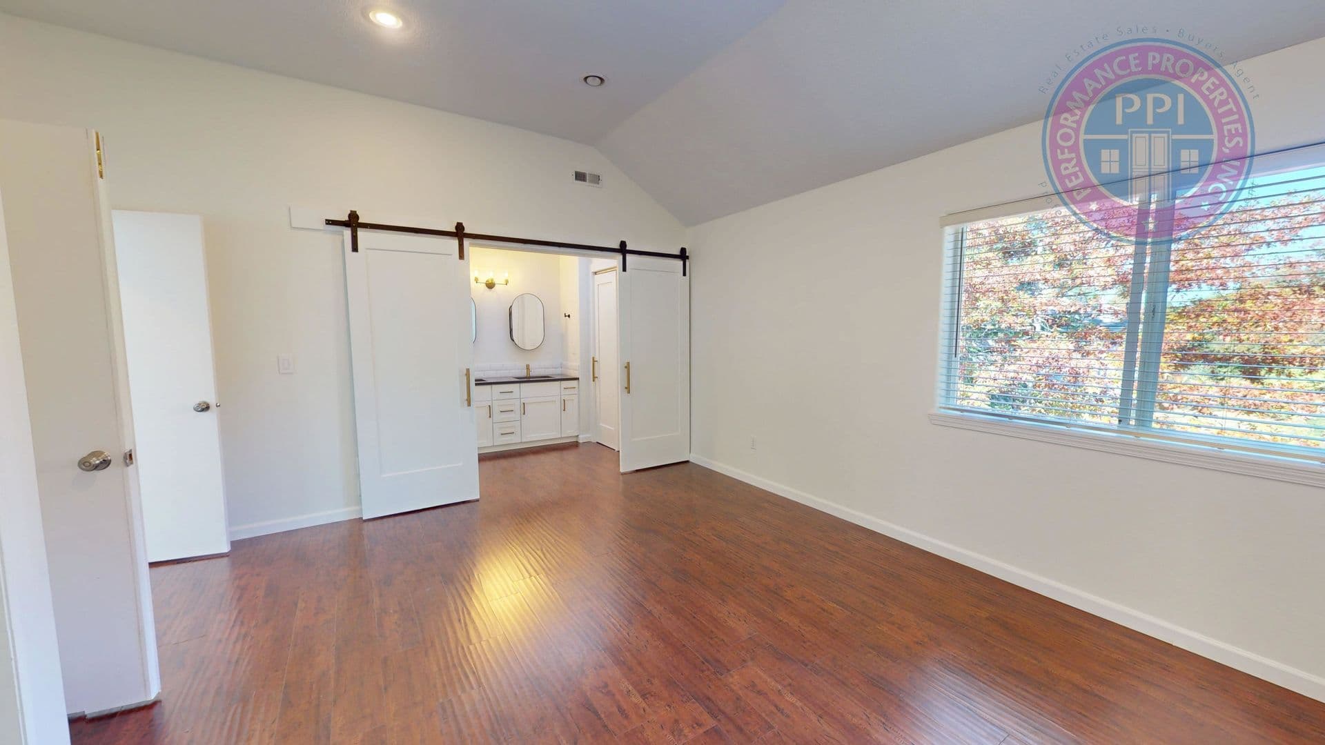 Tigard House: 14580 SW Grandview Lane