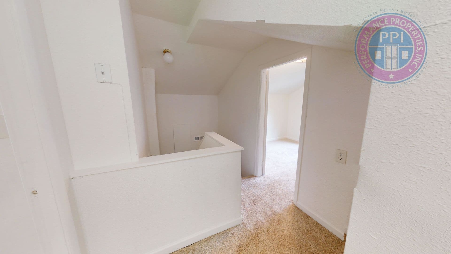 Lake Oswego House: 43 Ladd Street