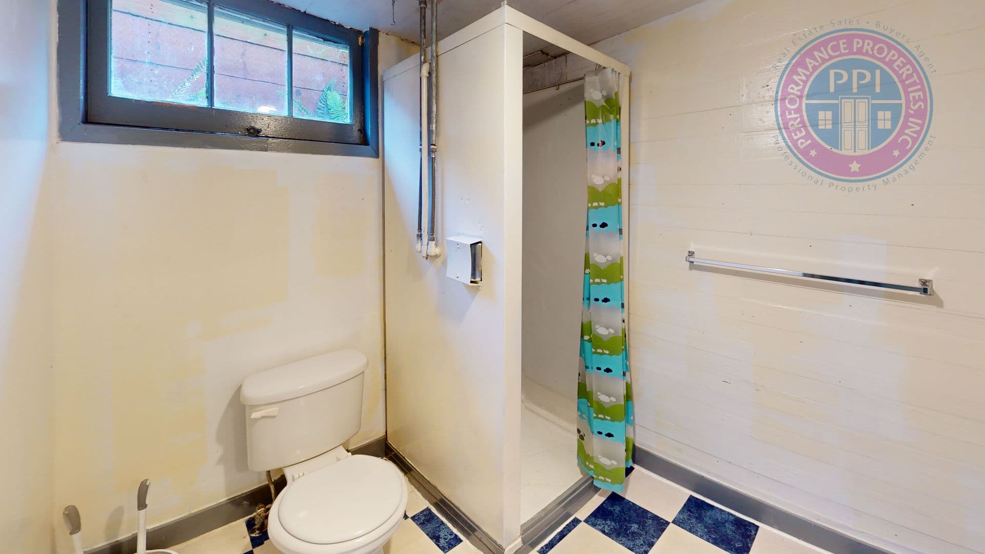 Portland House: 14 NE 53rd Avenue