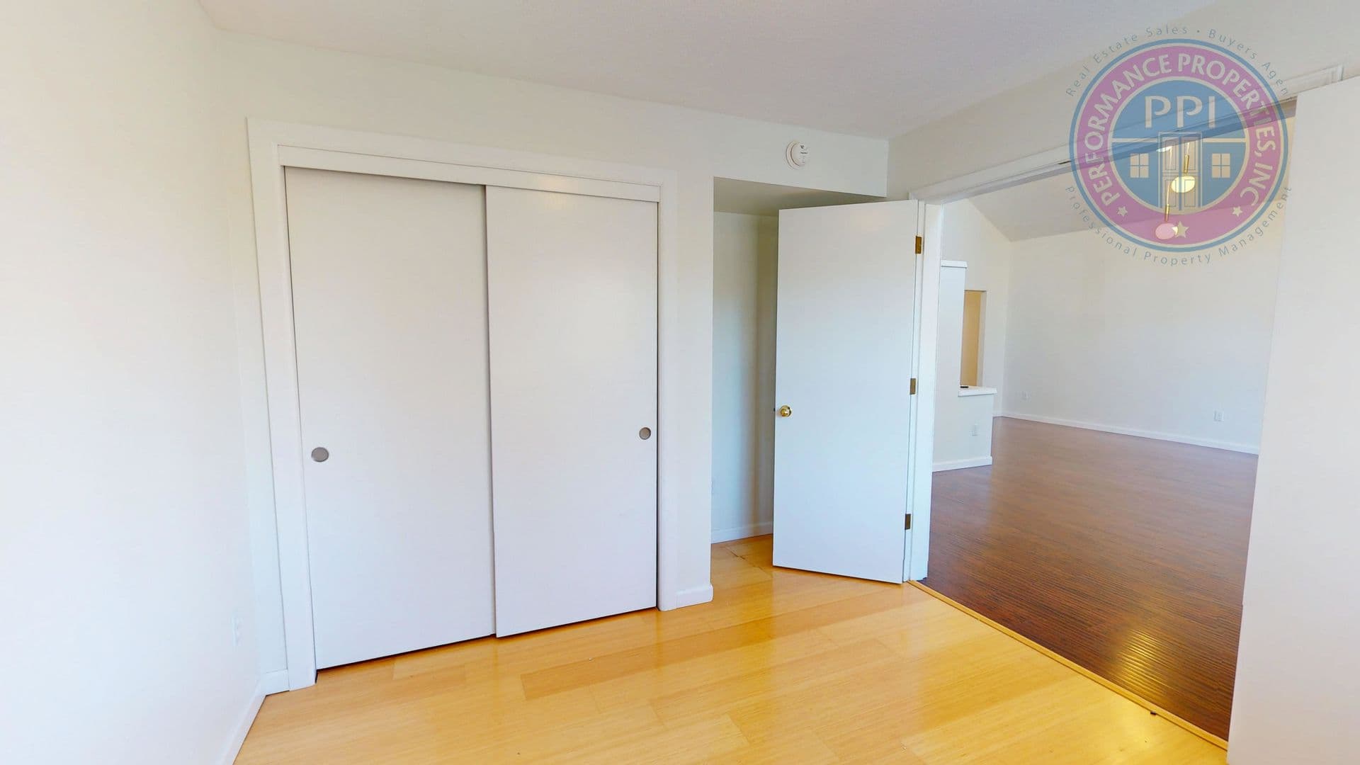 Tigard House: 14580 SW Grandview Lane