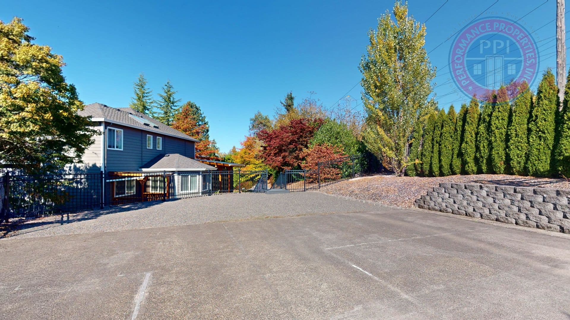 Tigard House: 14580 SW Grandview Lane