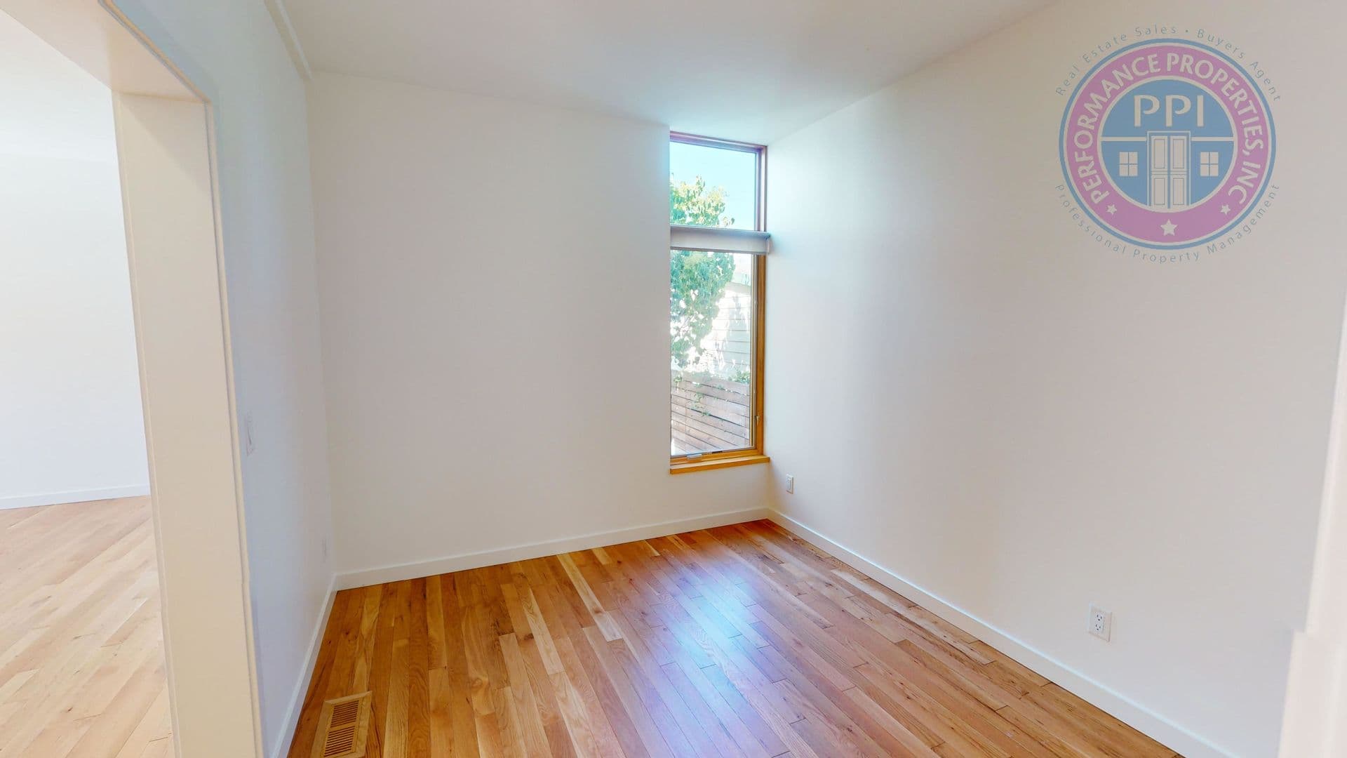 Portland Townhome: 1014 SE 42nd Avenue