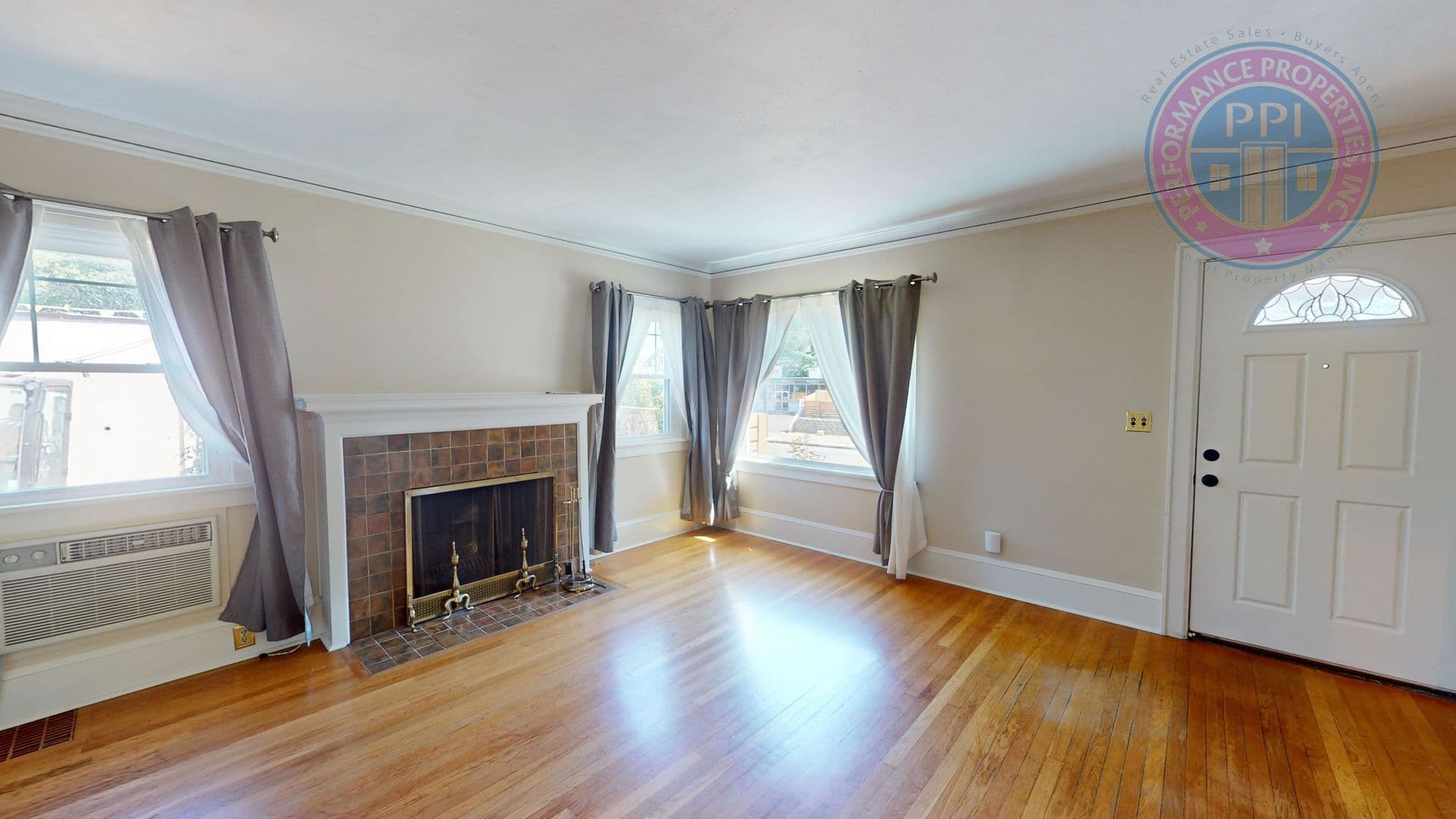 Portland House: 2031 N Killingsworth Street