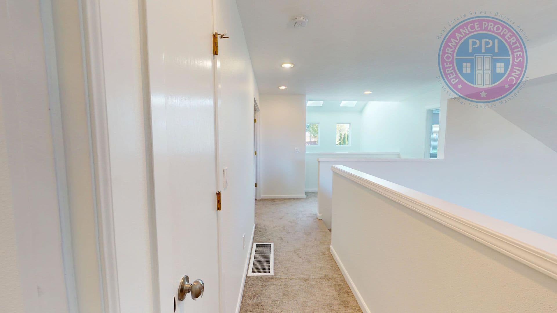 Tigard House: 14580 SW Grandview Lane