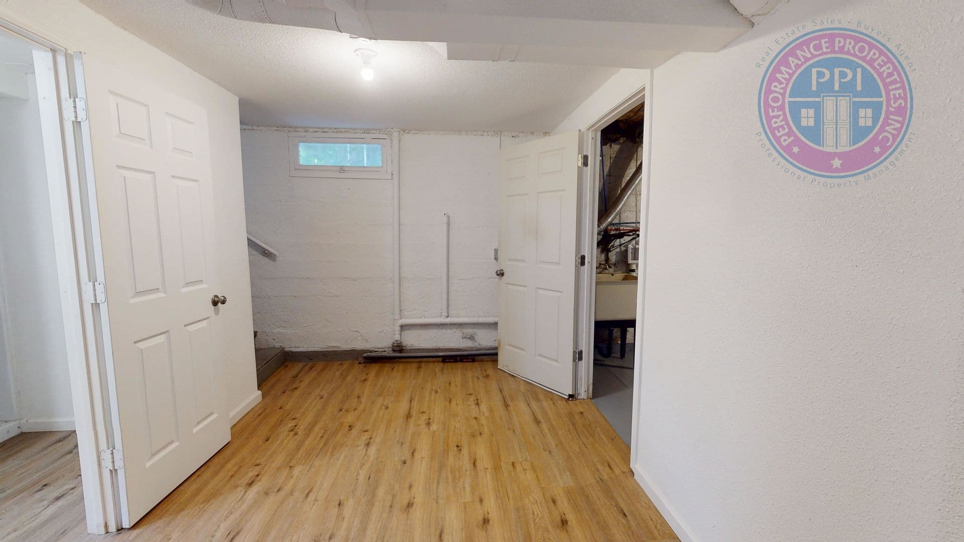 Lake Oswego House: 43 Ladd Street