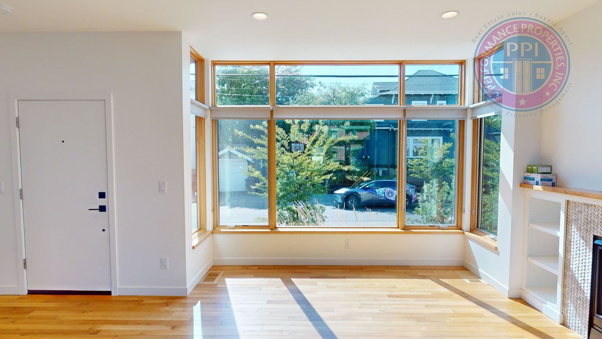 Portland Townhome: 1014 SE 42nd Avenue