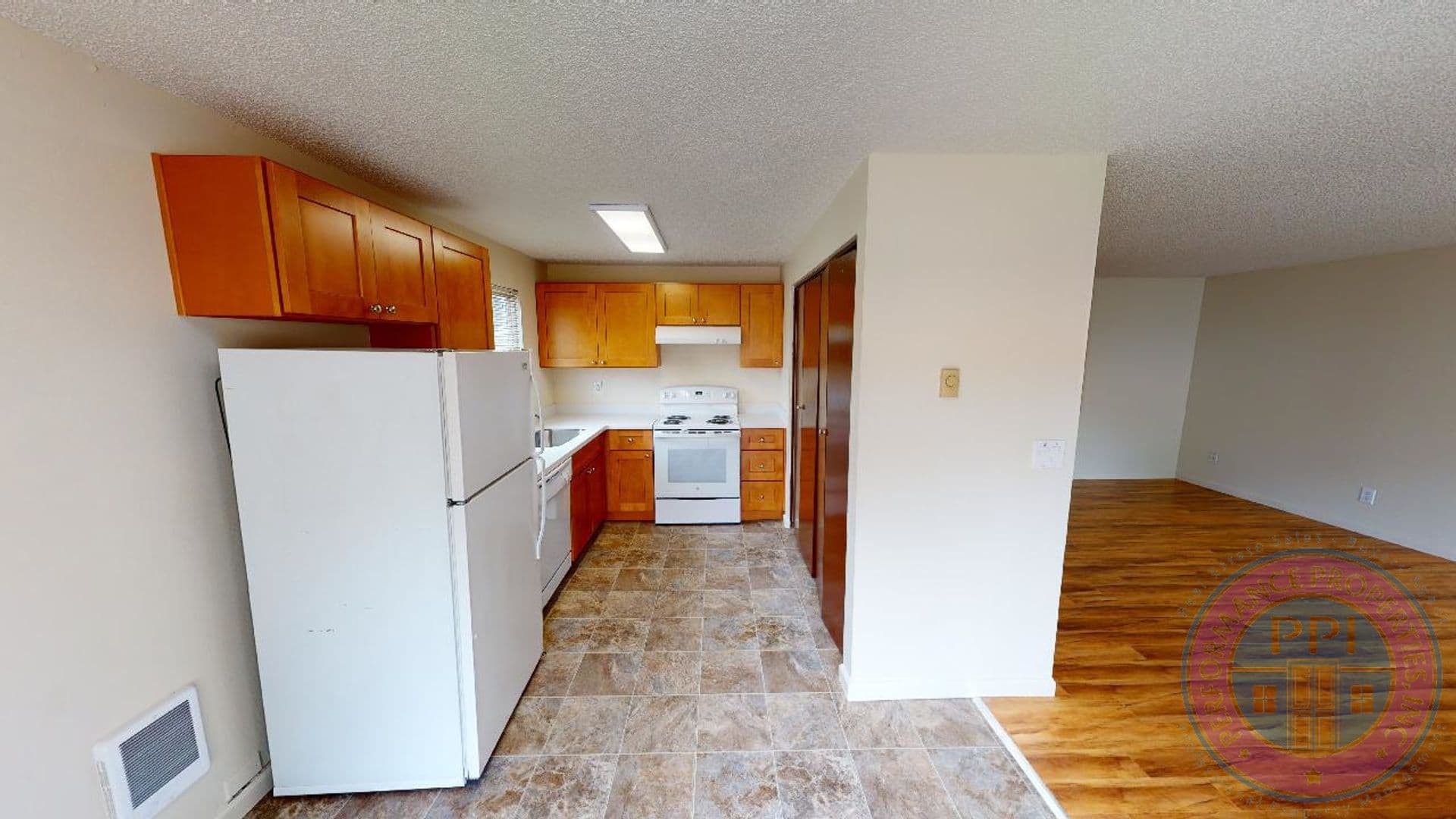 Portland Apartment: 4919 NE Killingsworth Street #1-3