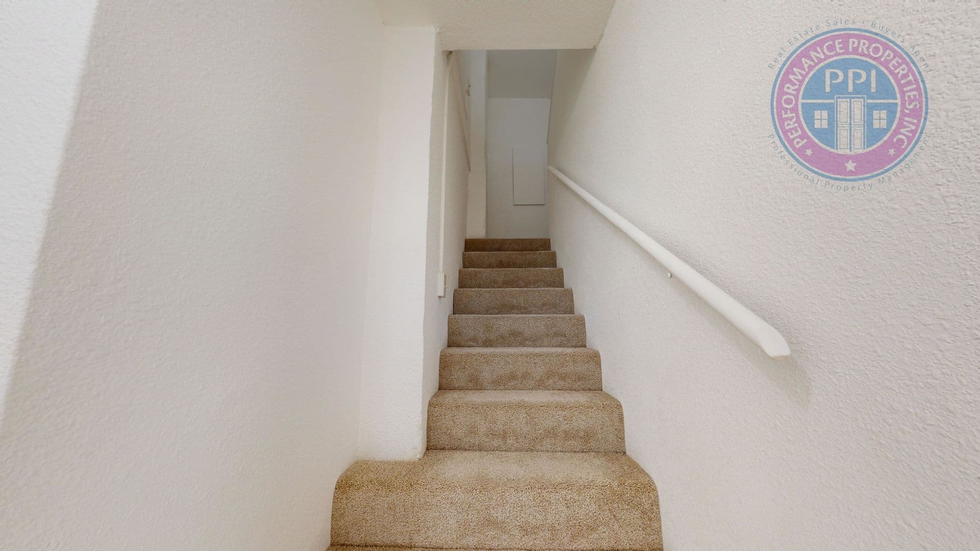 Lake Oswego House: 43 Ladd Street