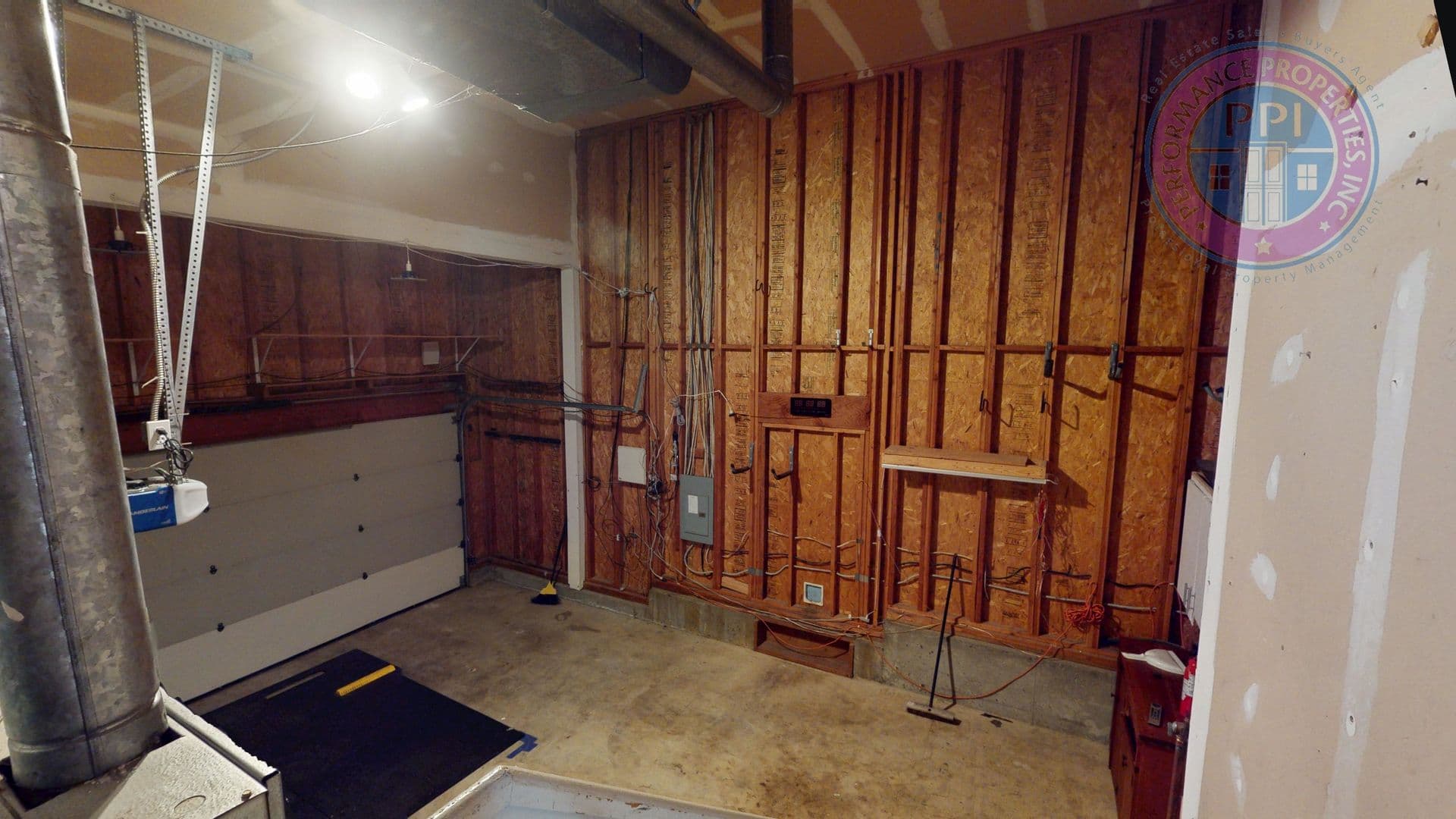 Tigard House: 14580 SW Grandview Lane