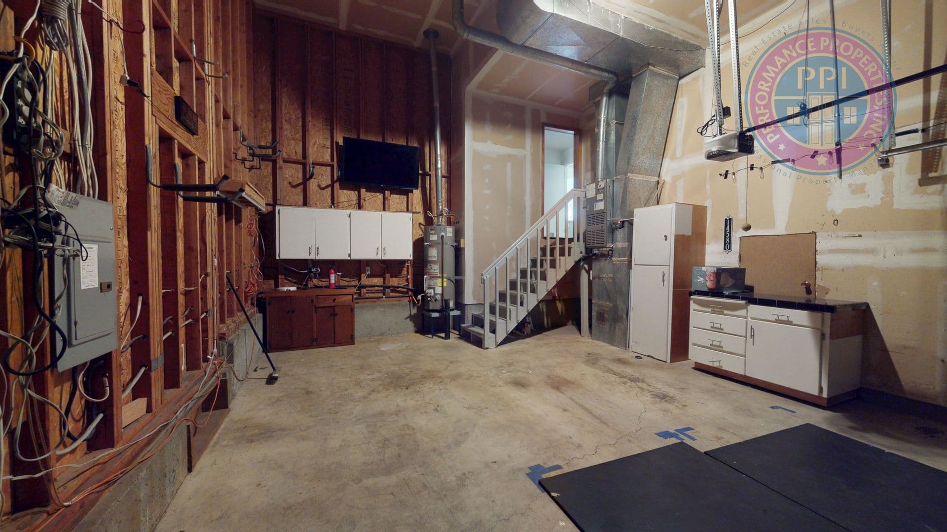 Tigard House: 14580 SW Grandview Lane