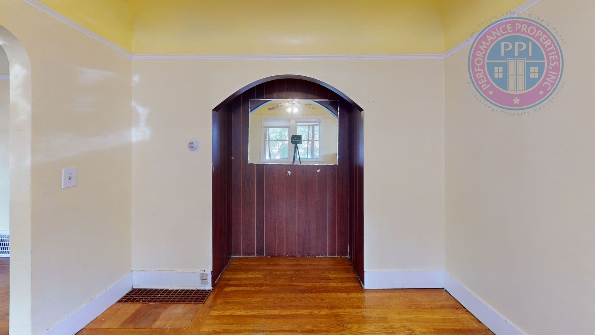 Portland House: 14 NE 53rd Avenue