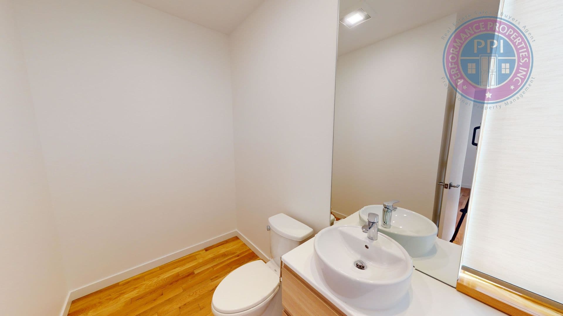 Portland Townhome: 1014 SE 42nd Avenue
