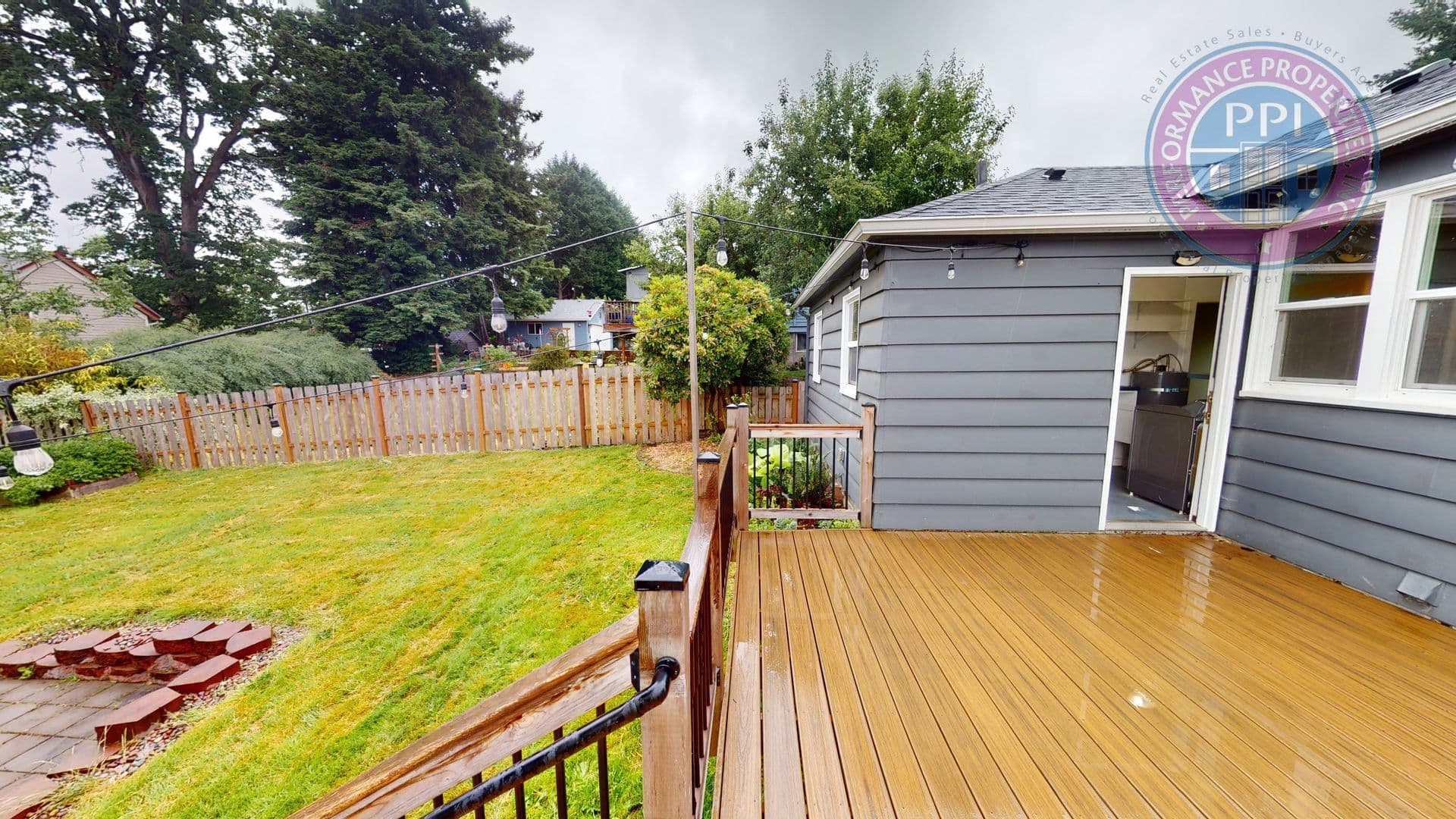 Oregon City House: 1415 9th Street