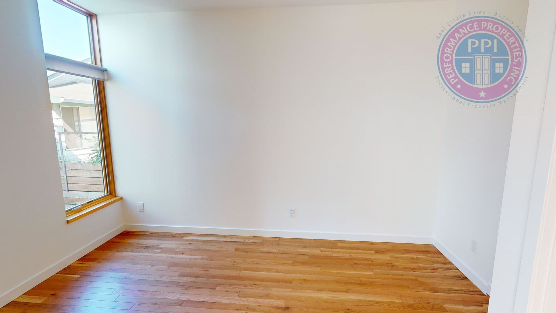 Portland Townhome: 1014 SE 42nd Avenue