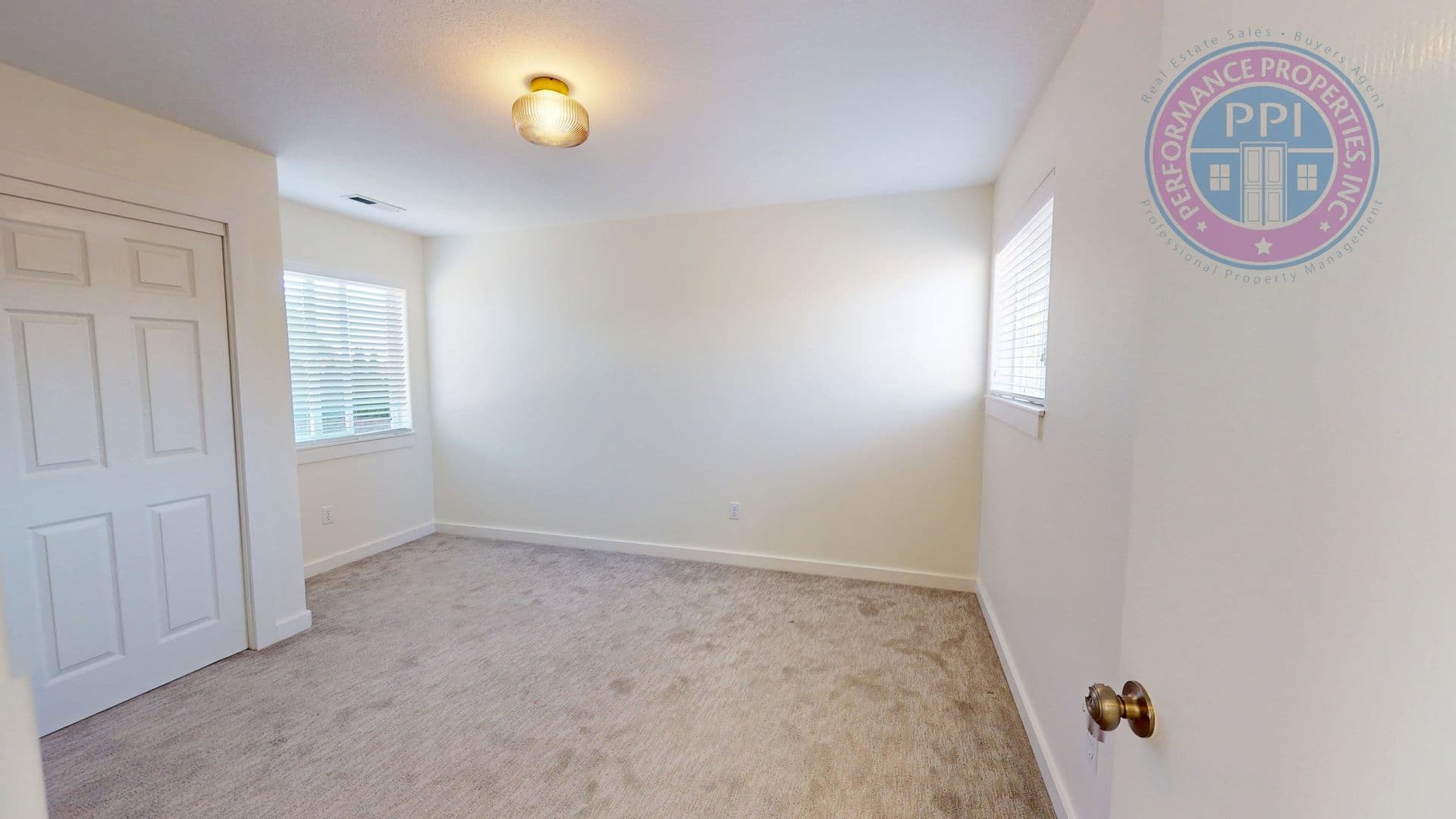 Tigard House: 14580 SW Grandview Lane