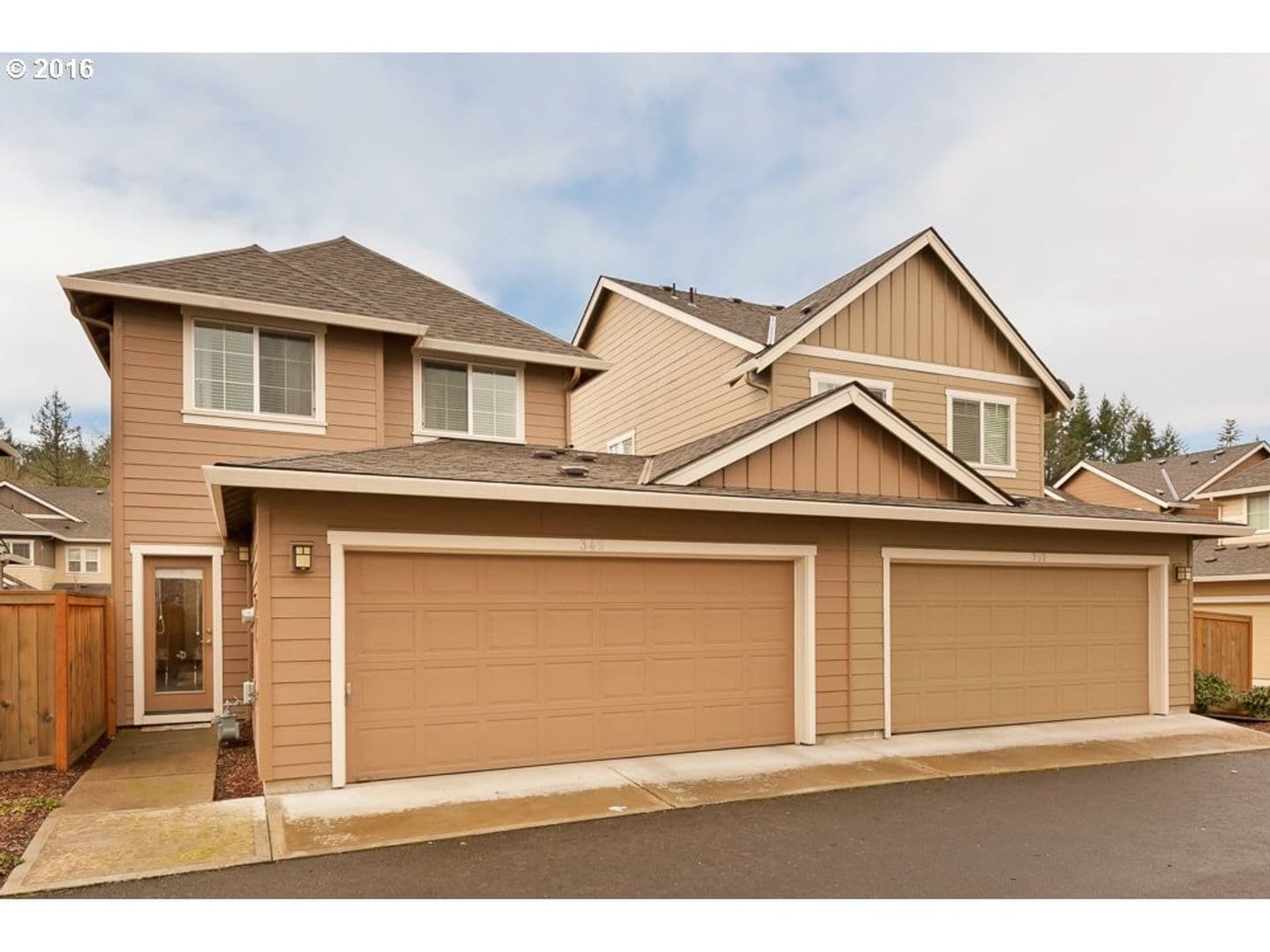 Hillsboro House: 345 NE 105th Avenue