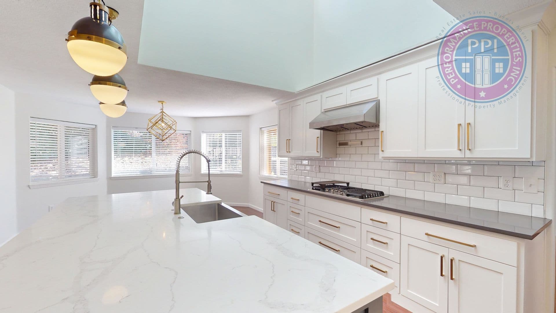 Tigard House: 14580 SW Grandview Lane