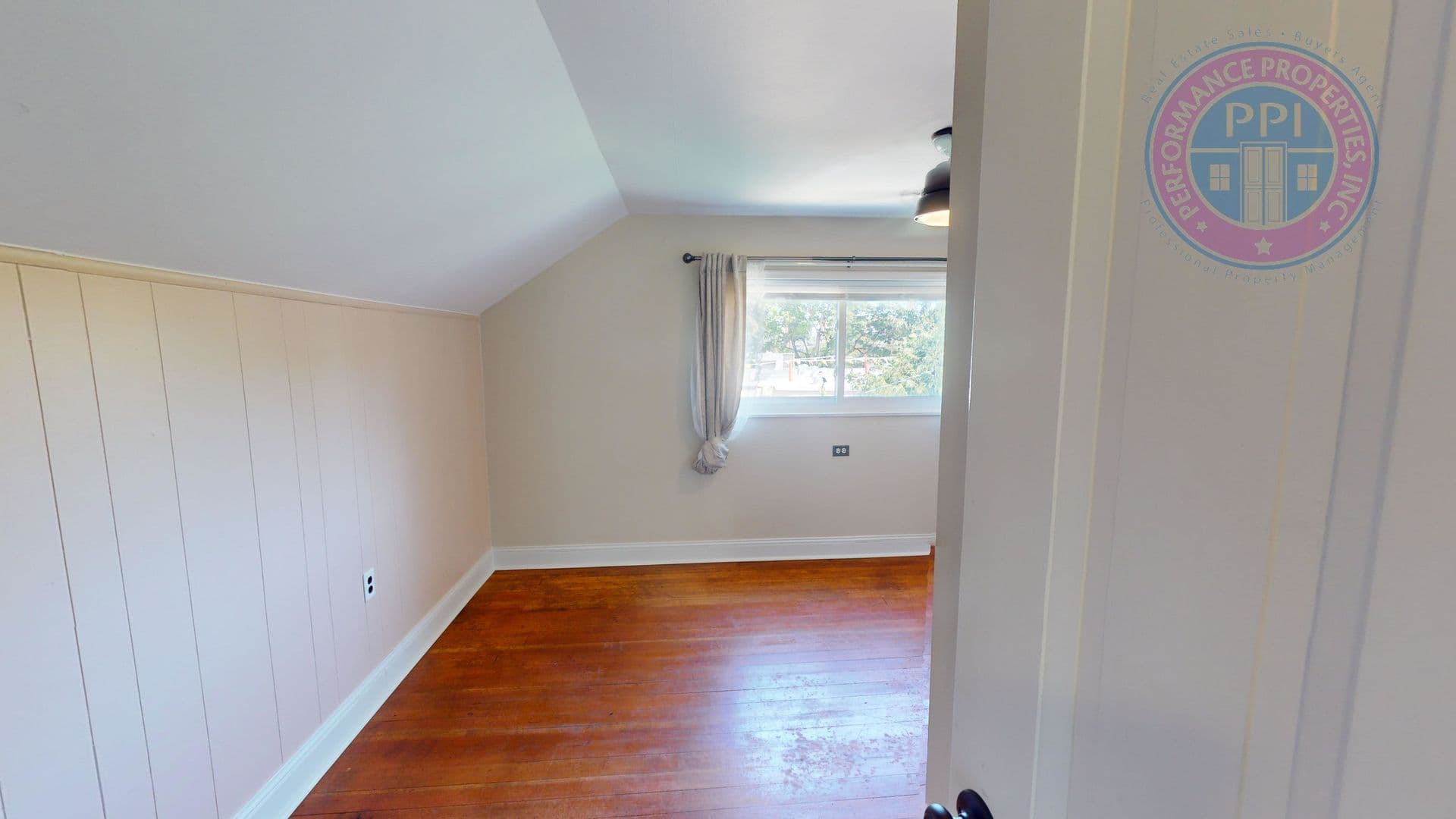 Portland House: 2031 N Killingsworth Street