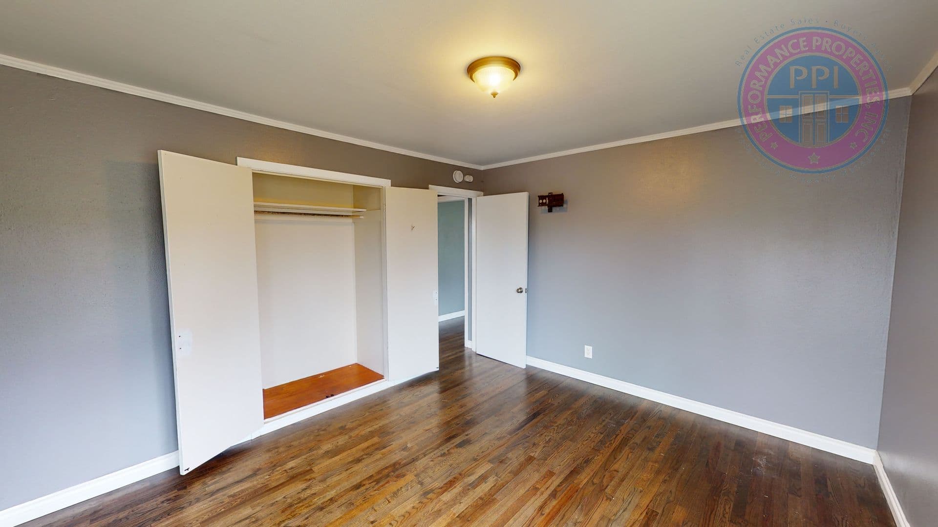 Oregon City House: 1415 9th Street