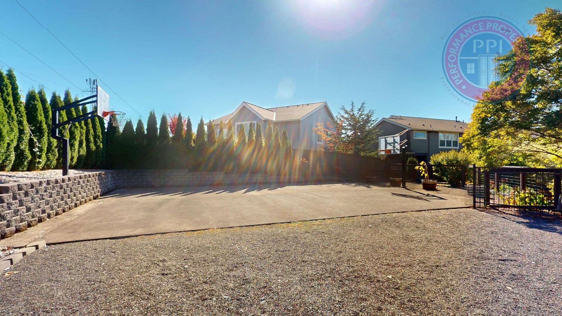 Tigard House: 14580 SW Grandview Lane