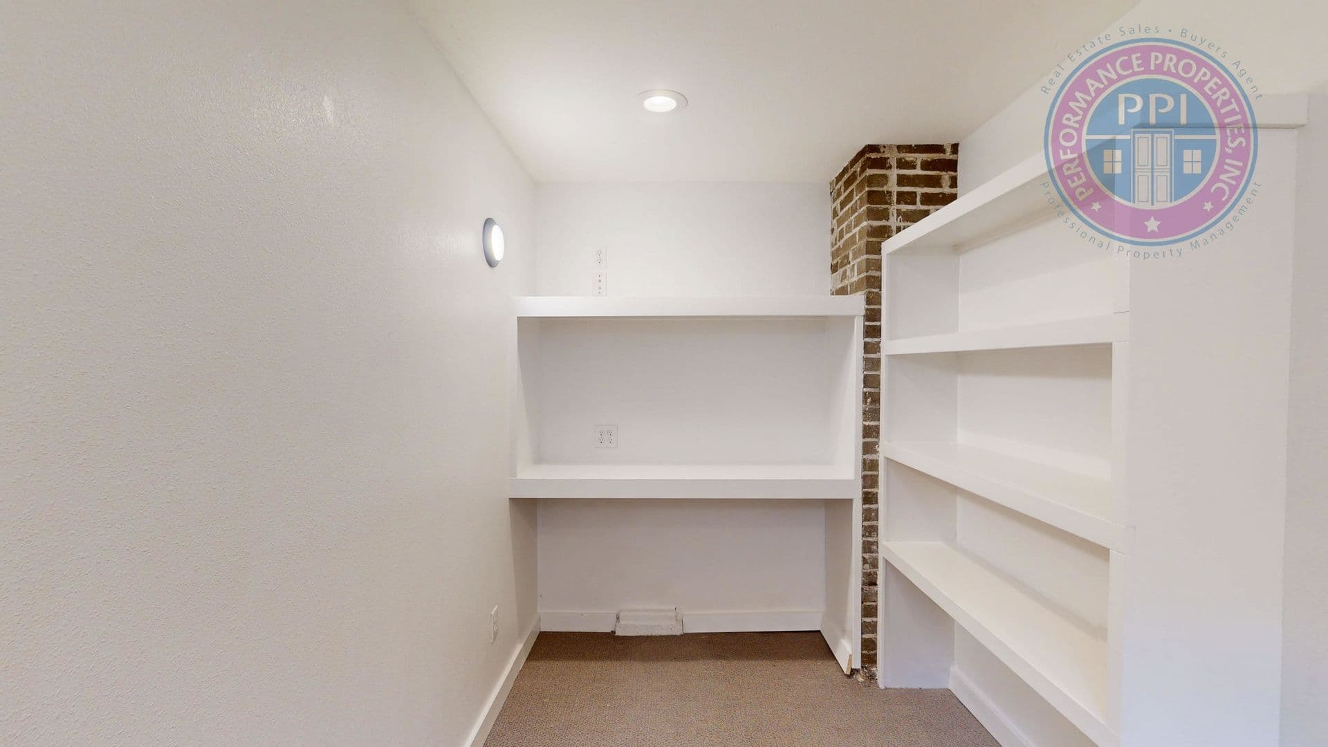 Lake Oswego House: 43 Ladd Street