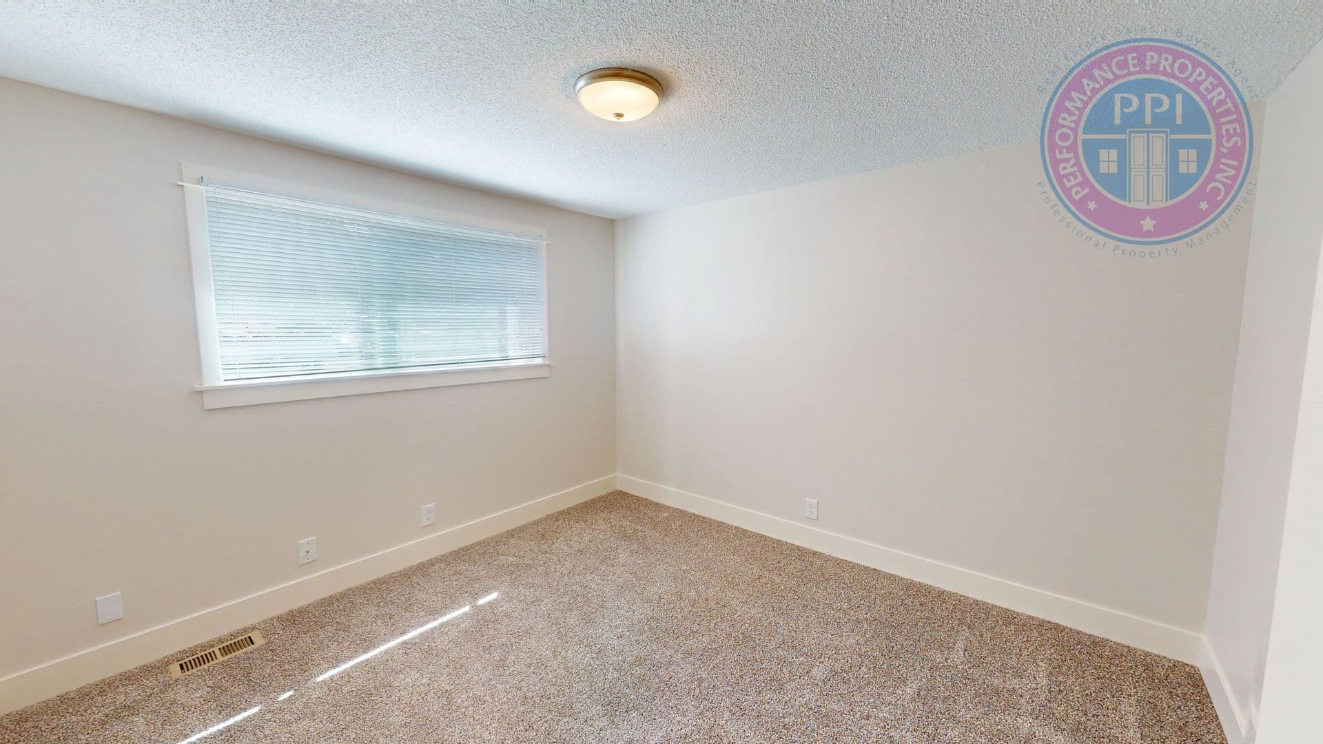 West Linn Apartment: 3595 Cedaroak Drive #1-16