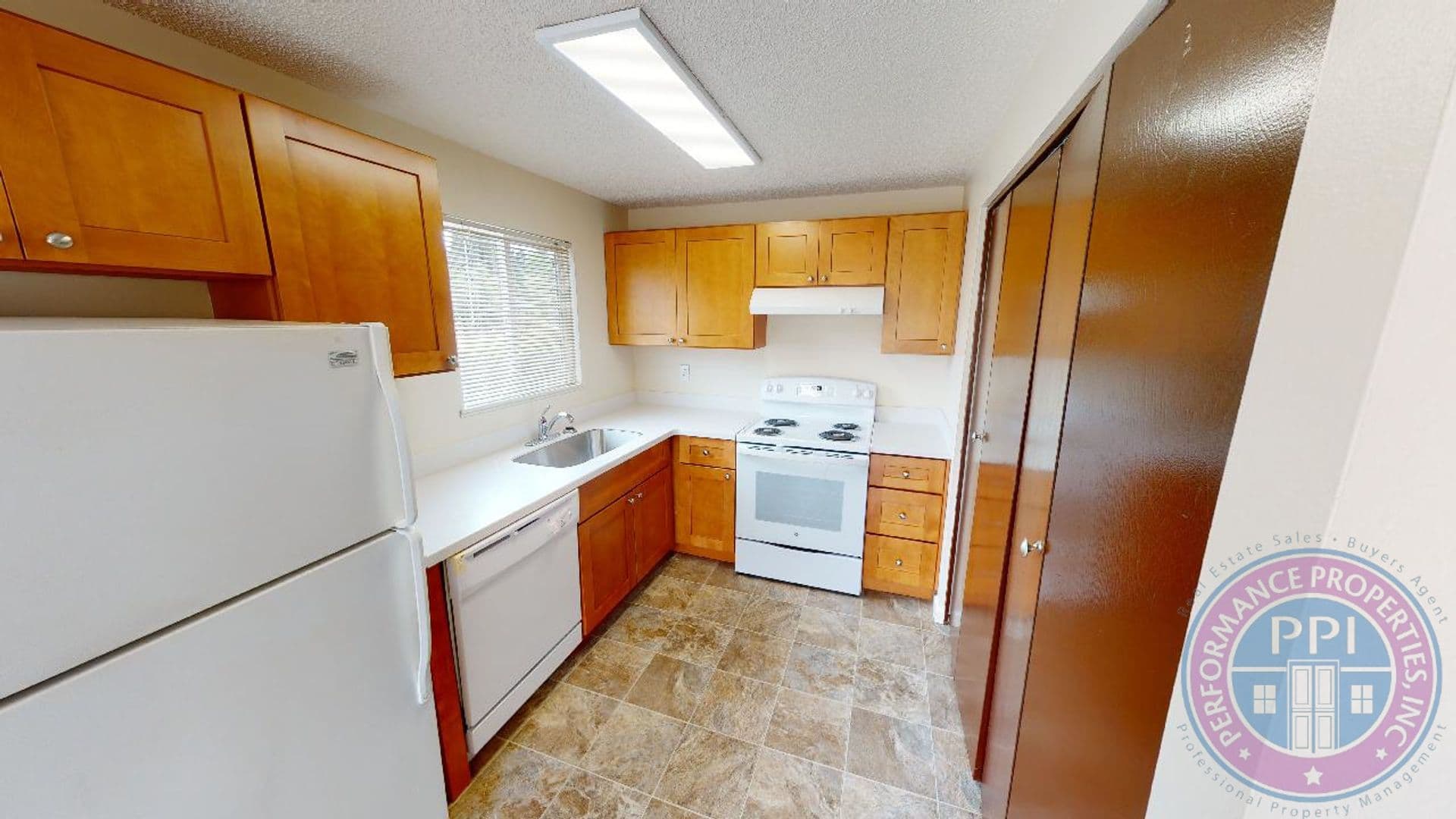 Portland Apartment: 4919 NE Killingsworth Street #1-3