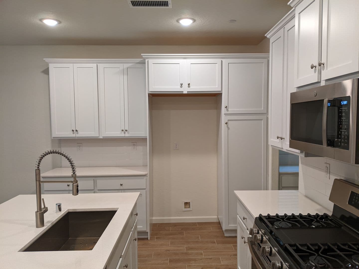 Fresno House: 6433 E. Malbec Drive