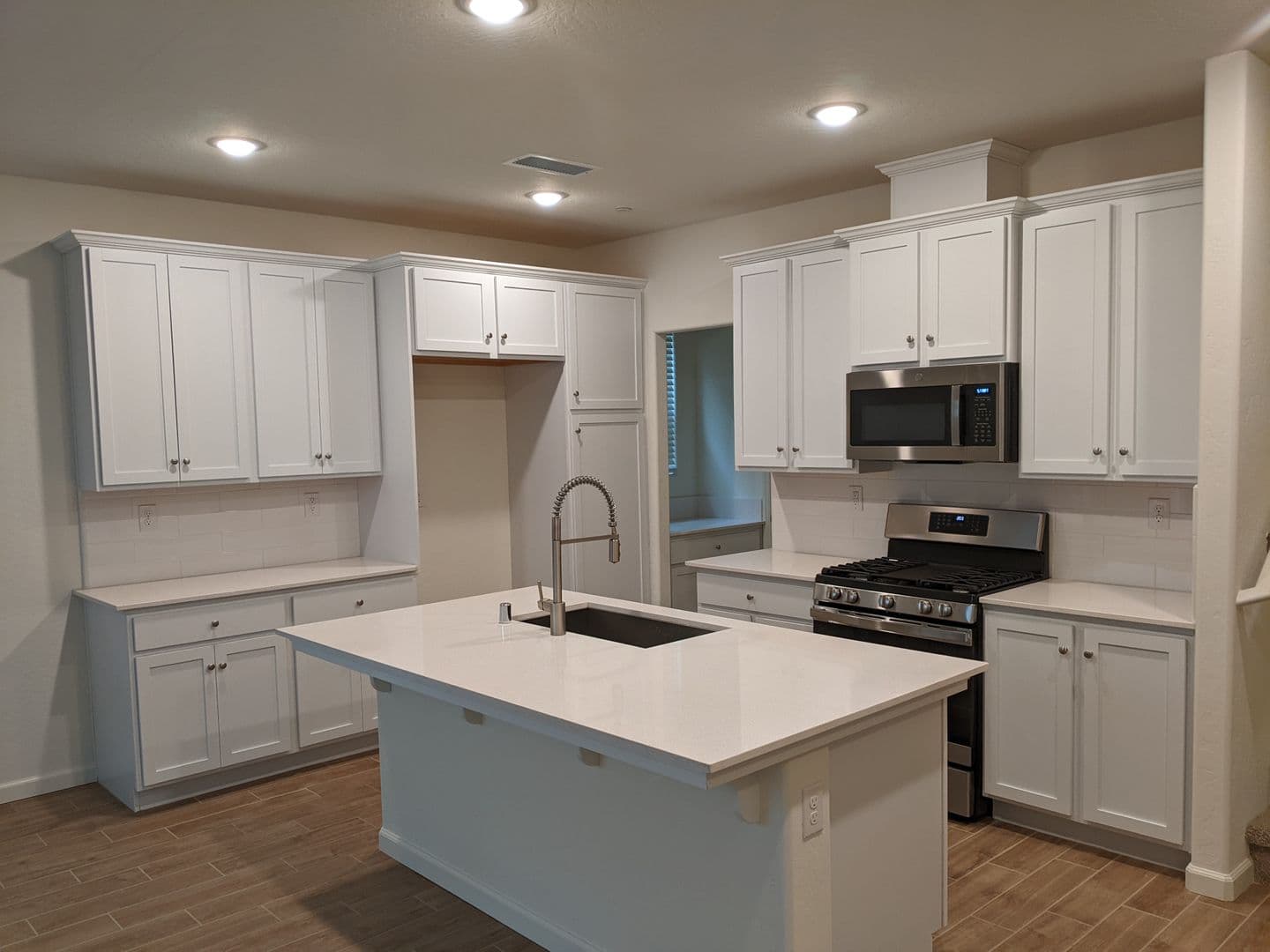 Fresno House: 6433 E. Malbec Drive