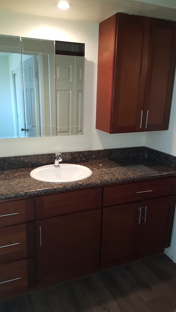 El Cajon Apartment: 1110-1140 Petree Street