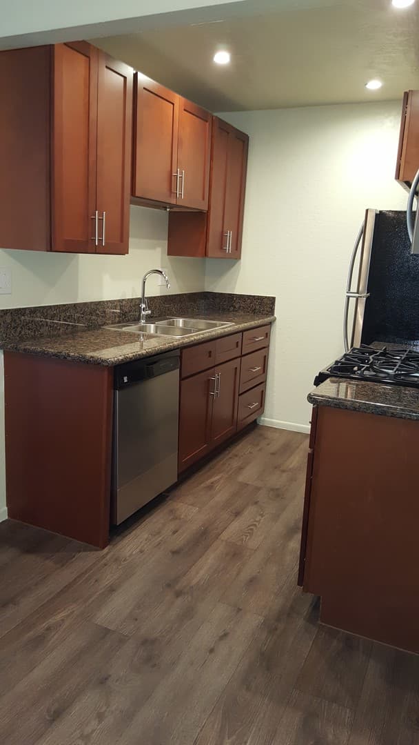 El Cajon Apartment: 1110-1140 Petree Street