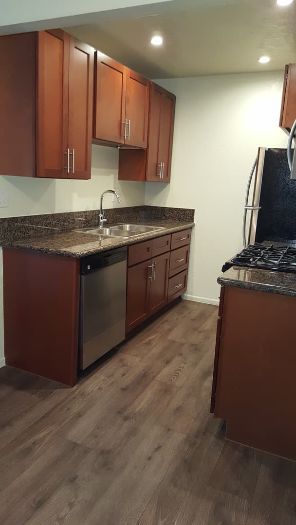 El Cajon Apartment: 1480-1520 Petree Street