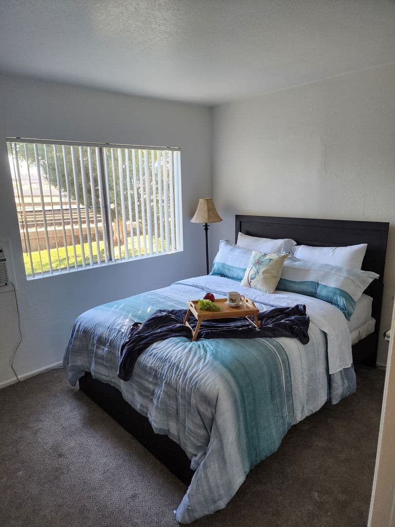 El Cajon Apartment: 1110-1140 Petree Street
