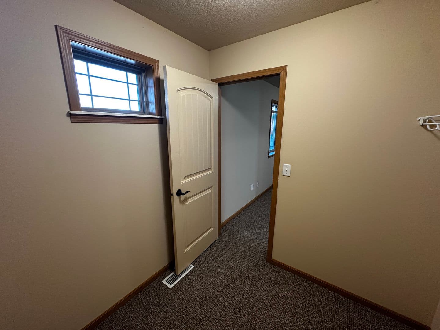 Buffalo Apartment: The Willows