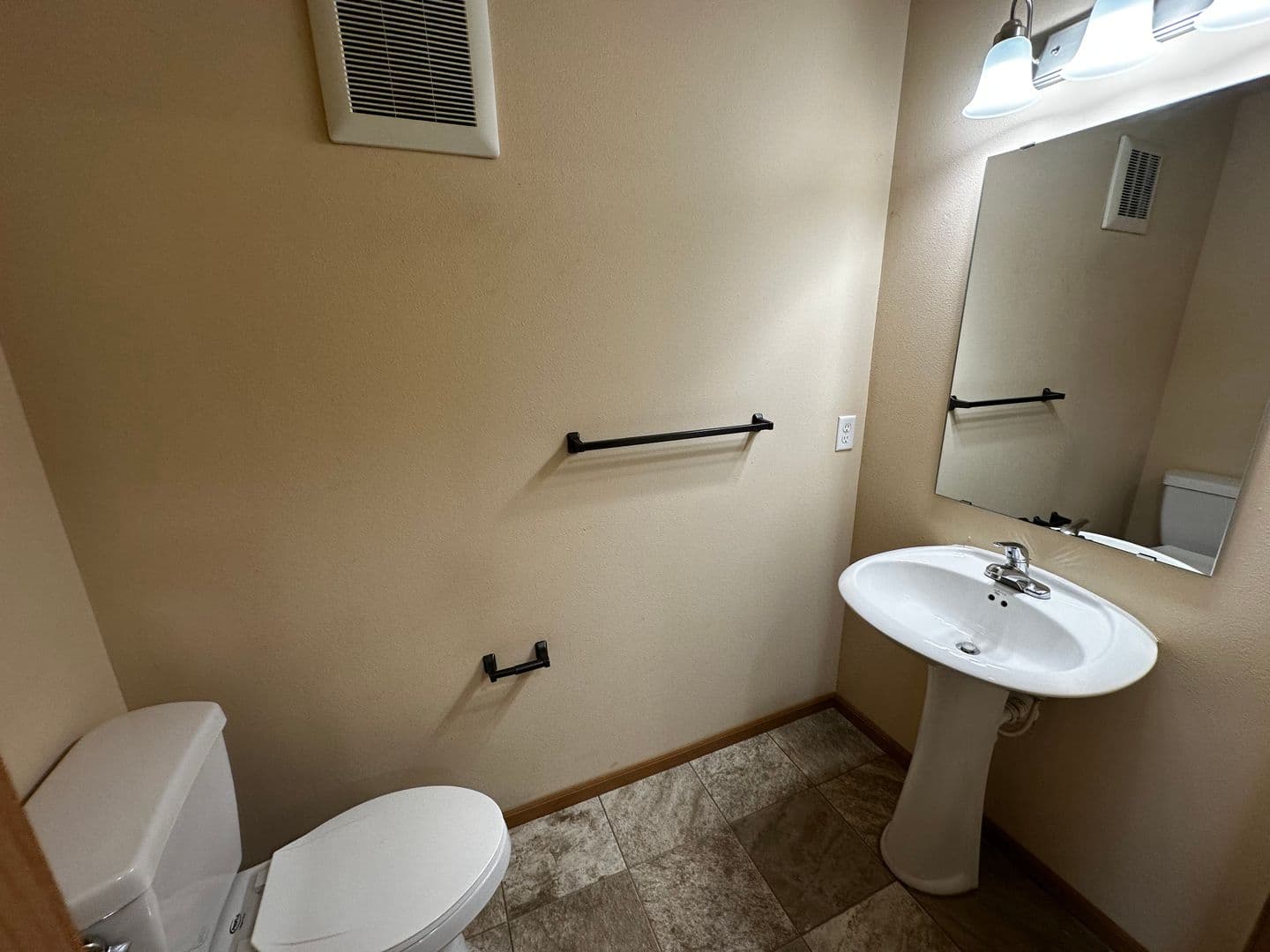 Buffalo Apartment: The Willows