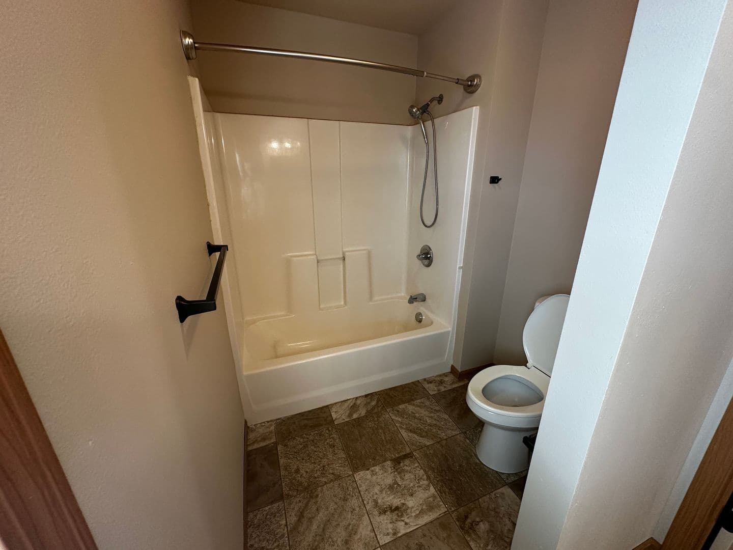 Buffalo Apartment: The Willows