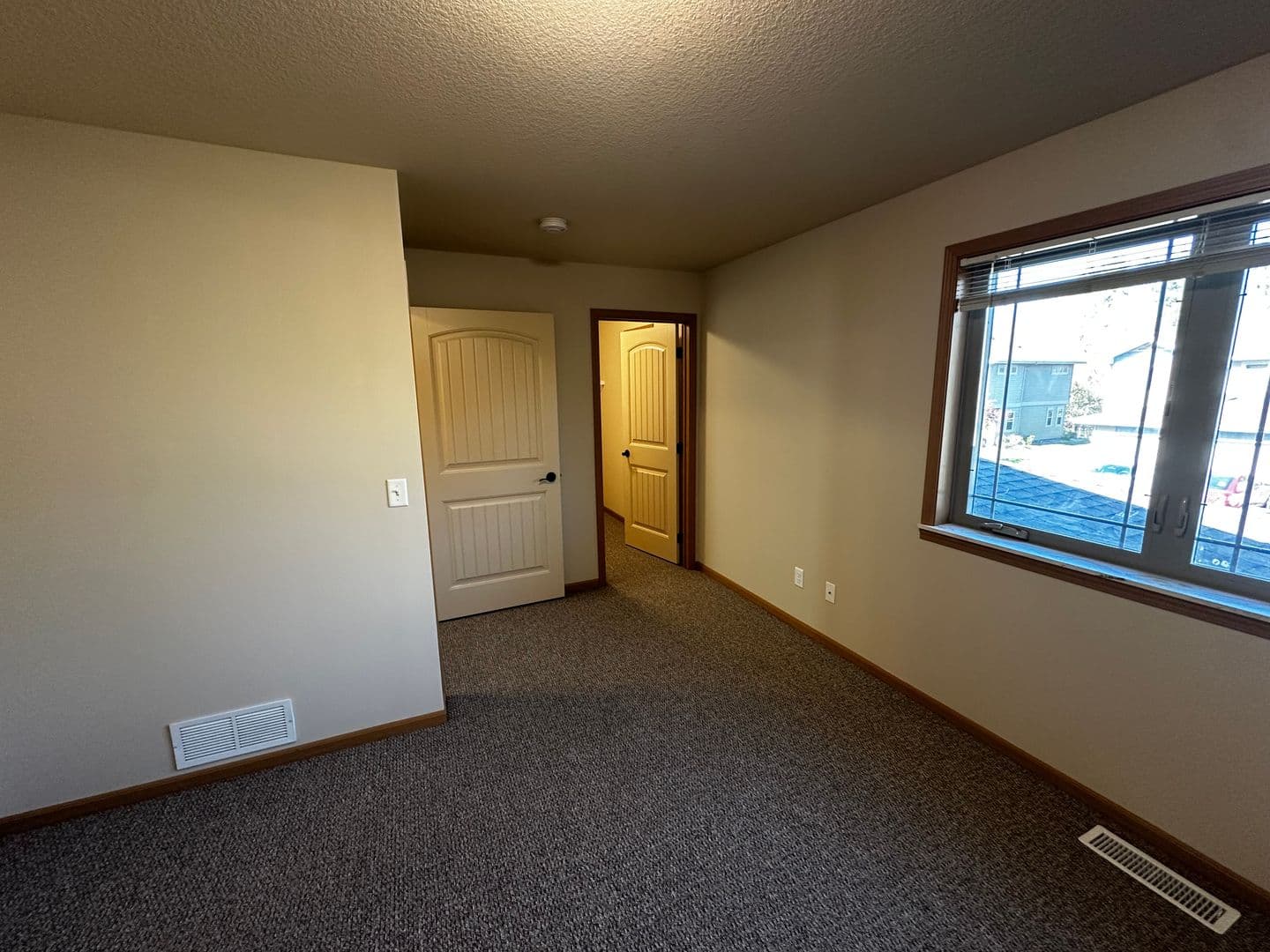 Buffalo Apartment: The Willows