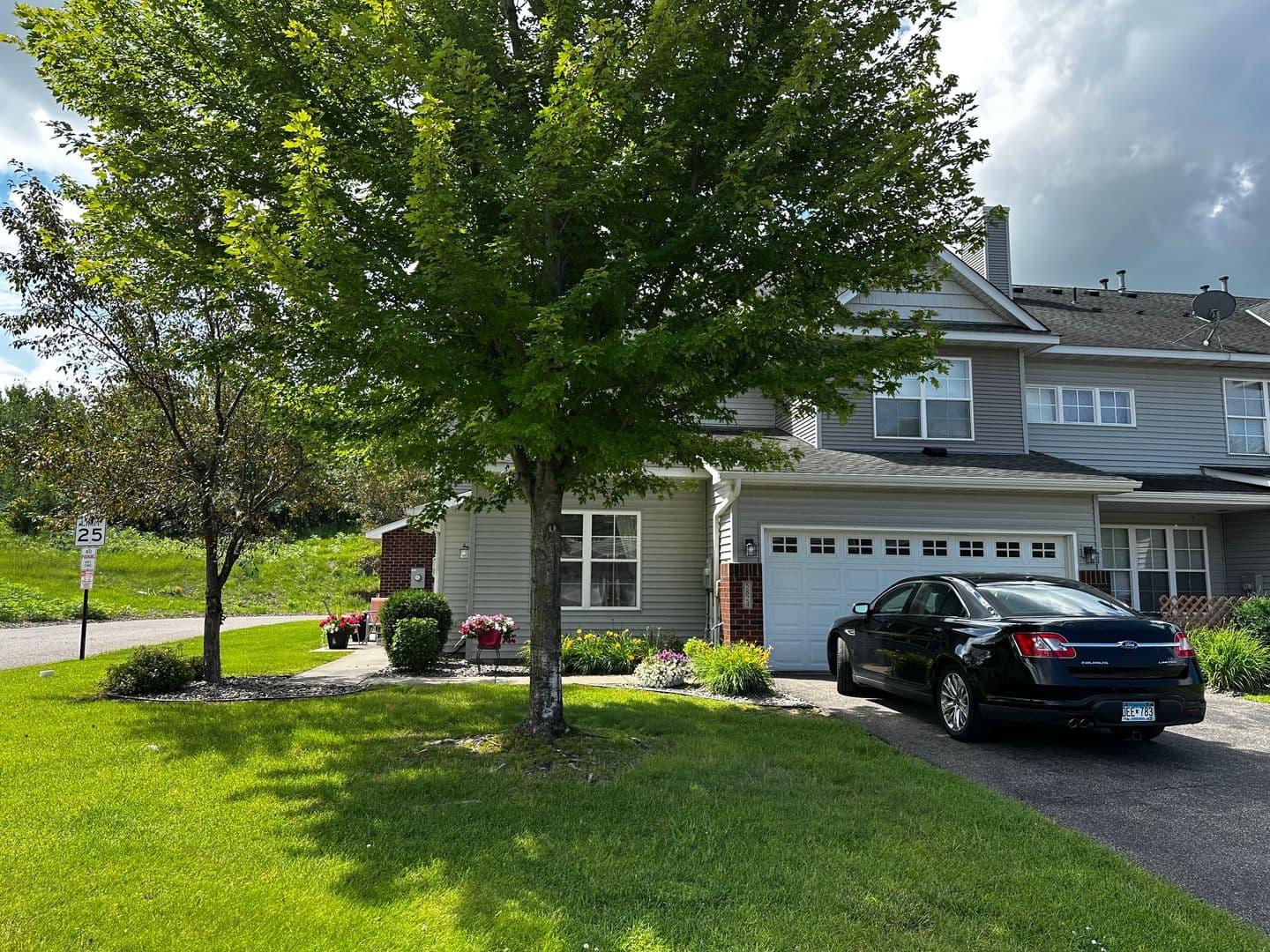 Monticello House: 5824 Spirit Hills Road
