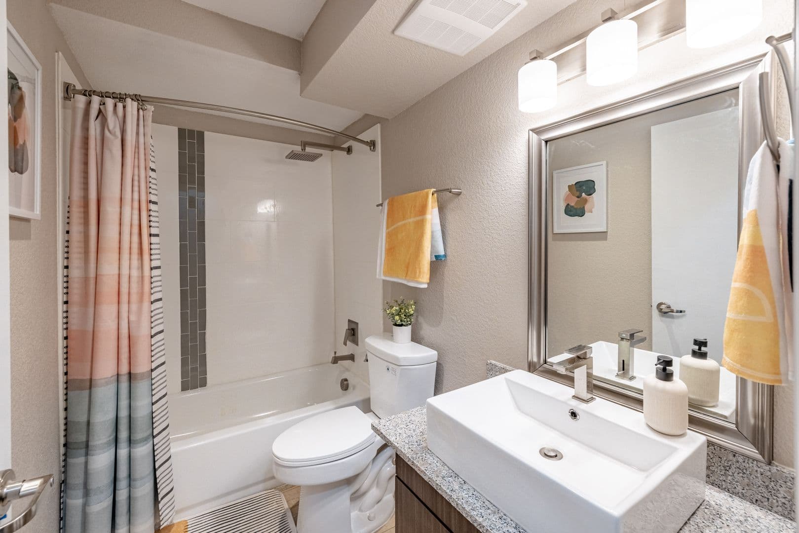 Austin Apartment: 9220 North Interstate Highway 35