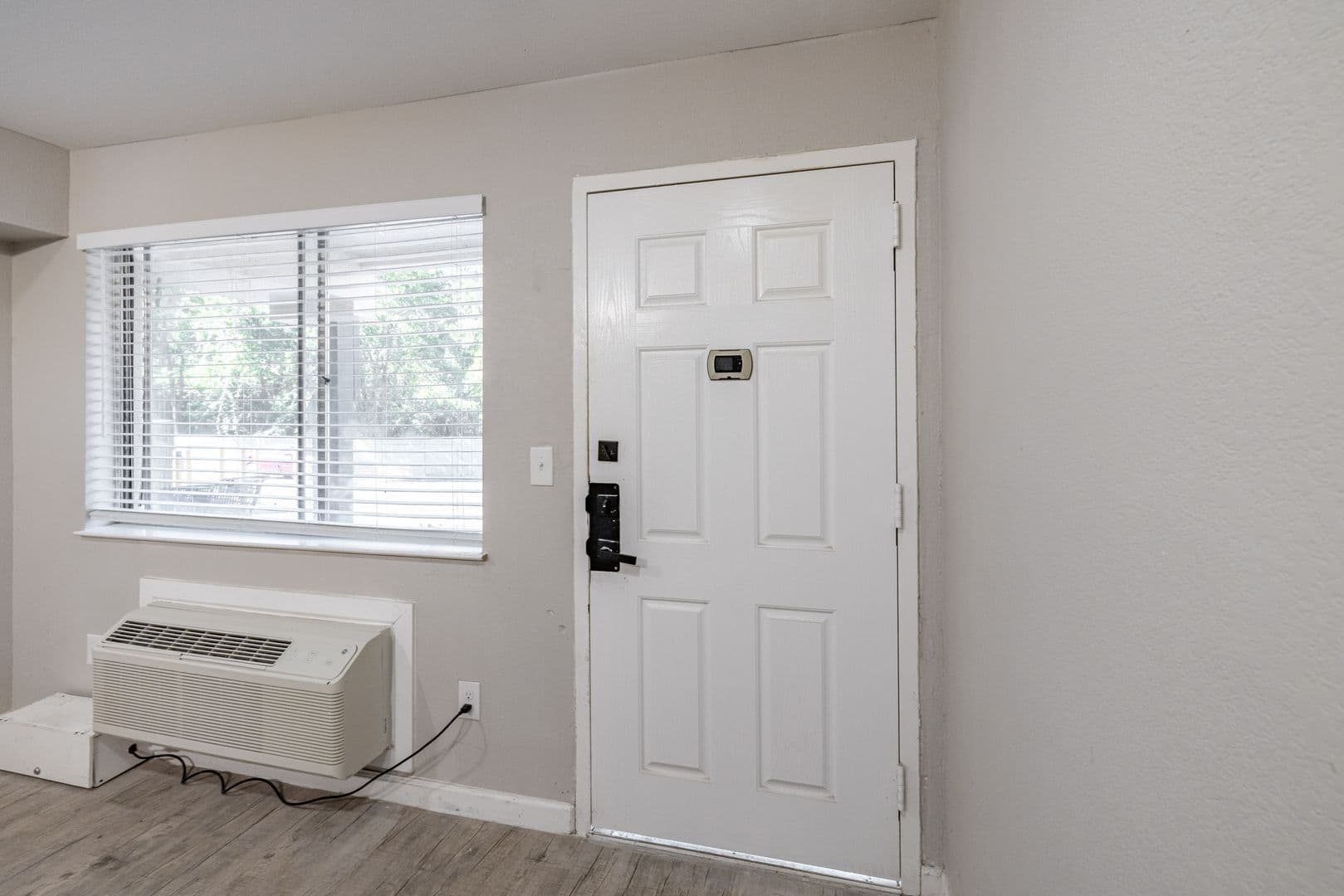 Austin Apartment: 9220 North Interstate Highway 35