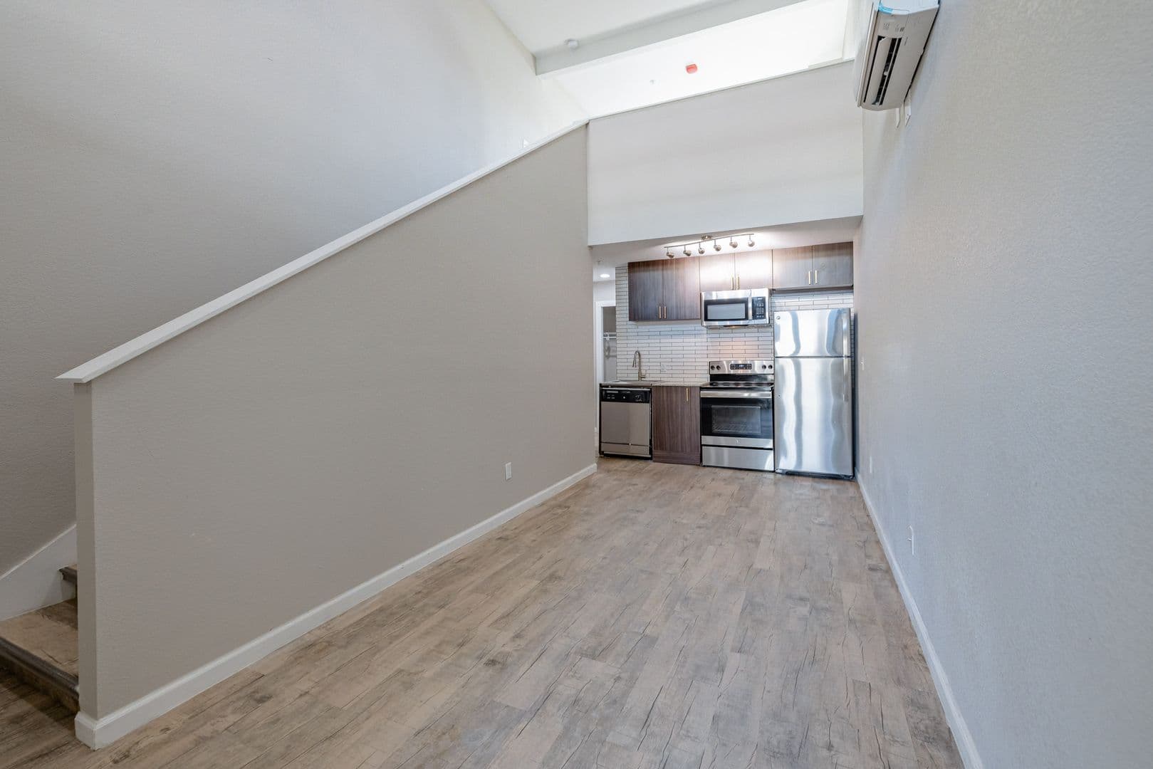Austin Apartment: 9220 North Interstate Highway 35