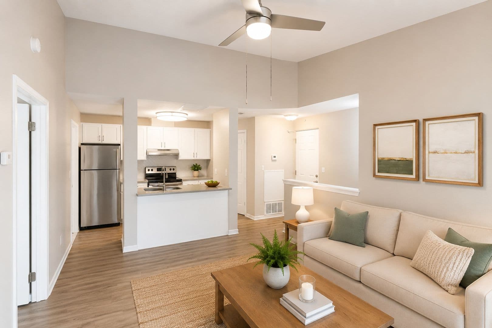 Moon Township Apartment: 916 Beaver Grade Road
