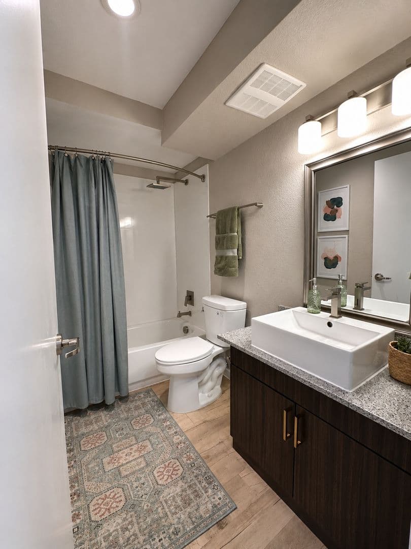 Austin Apartment: 9220 North Interstate Highway 35