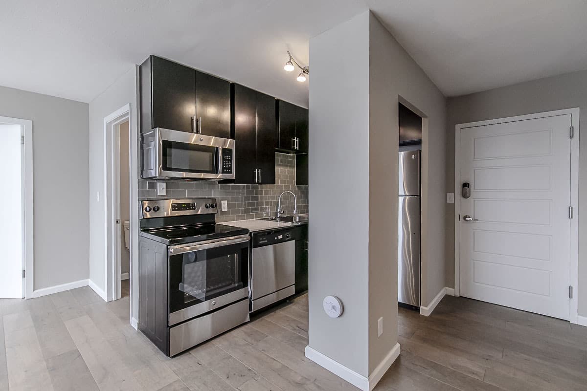 Pittsburgh Apartment: 625 Stanwix Street
