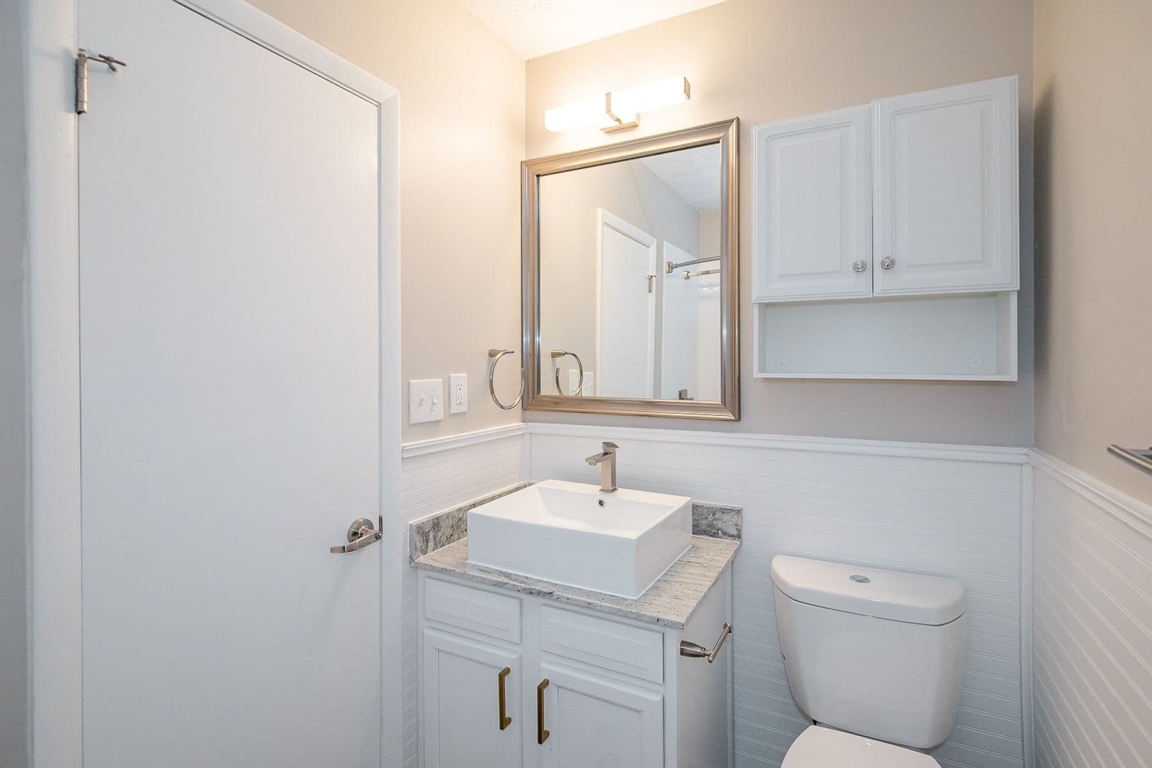 Pittsburgh Apartment: 7 Dorchester Drive