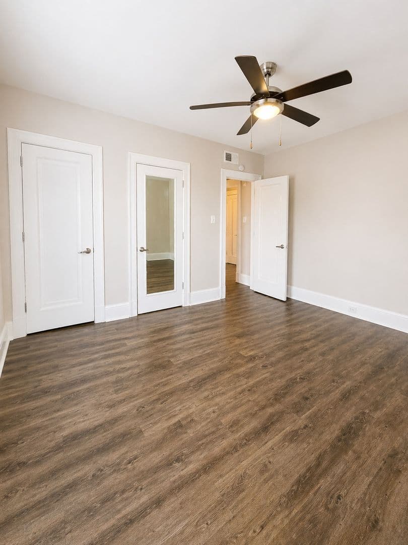 Pittsburgh Apartment: 2123 Shady Ave