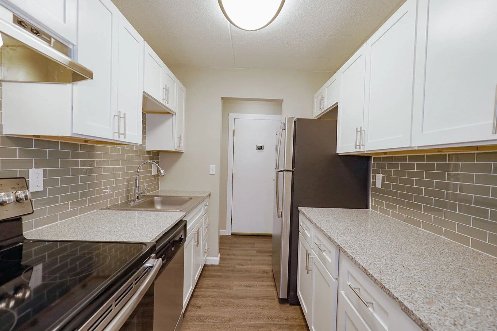 Pittsburgh Apartment: 7 Dorchester Drive