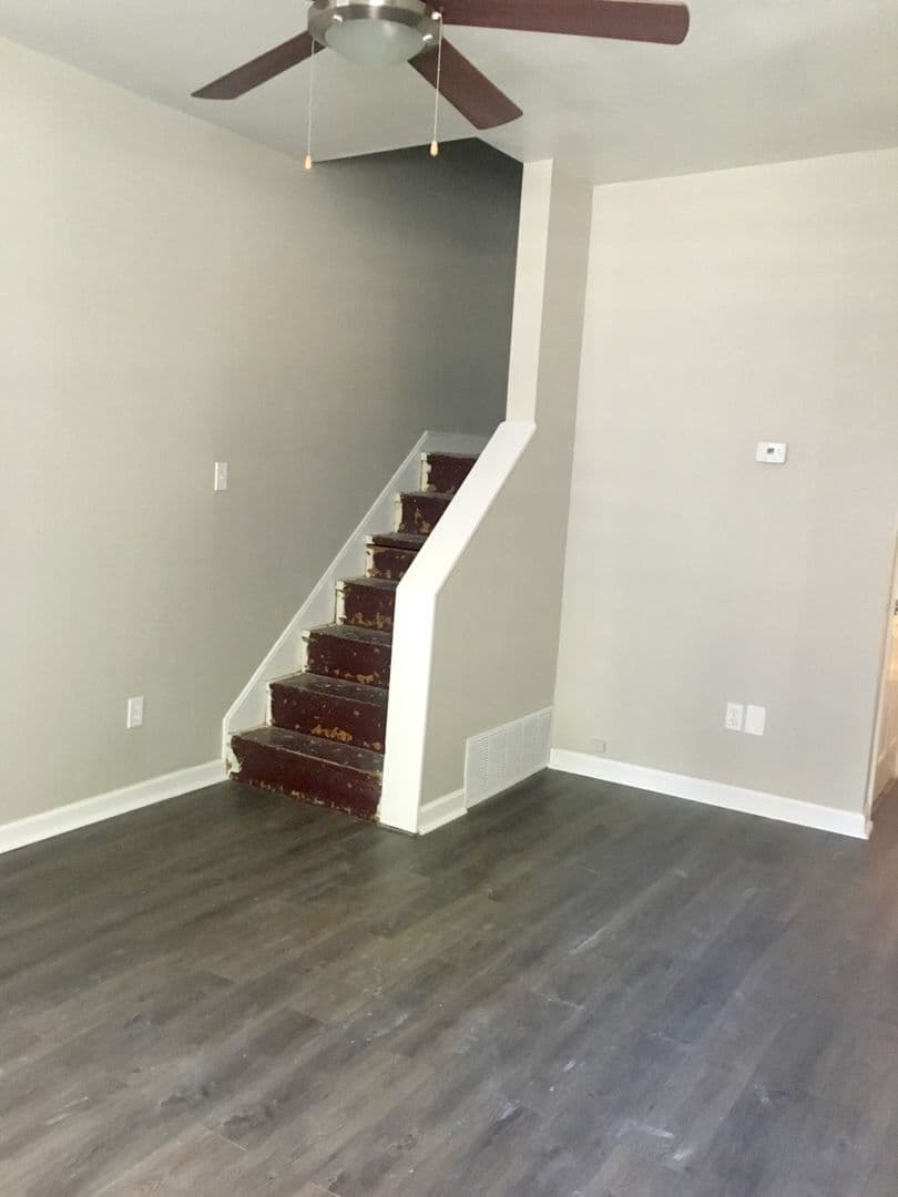 Pittsburgh Apartment: 118 - 122 Kearsage Street