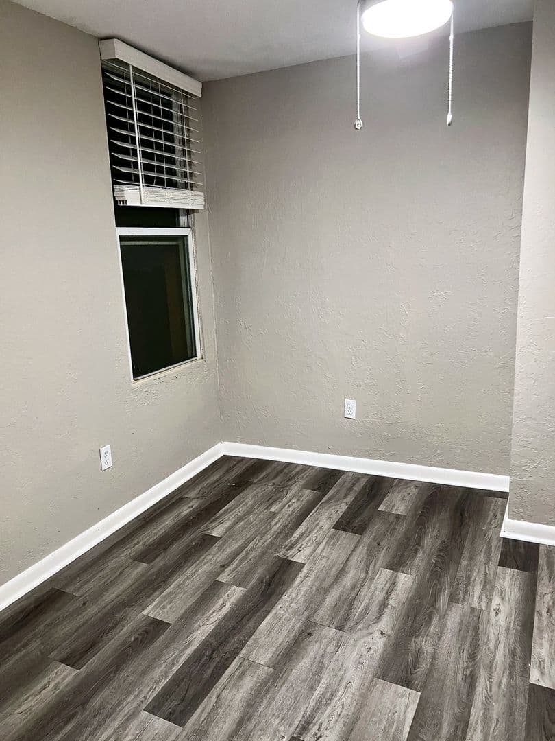 Pittsburgh Apartment: 624 California Ave