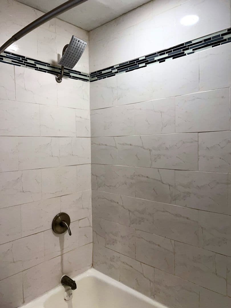 Pittsburgh Apartment: 114 Kearsarge St.